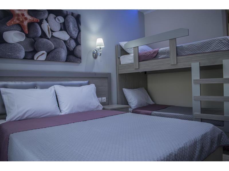 House Diakos Toroni
