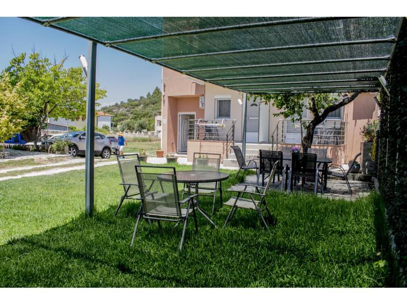 Apartment House Diakos