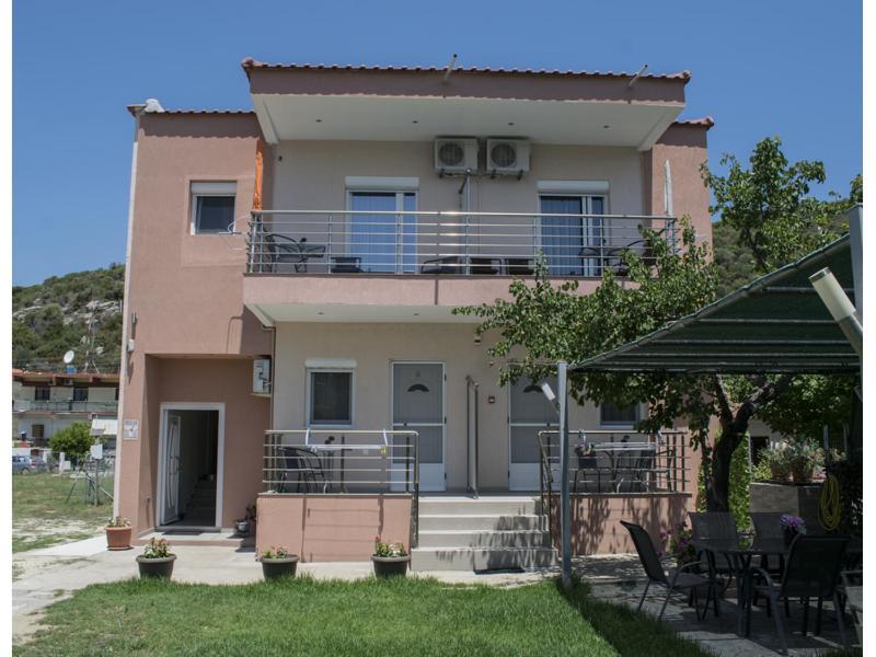 House Diakos Toroni